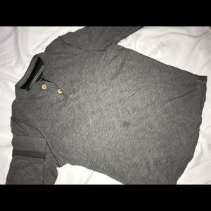 Abercrombie ‘ Ezra Fitch ‘ Henley